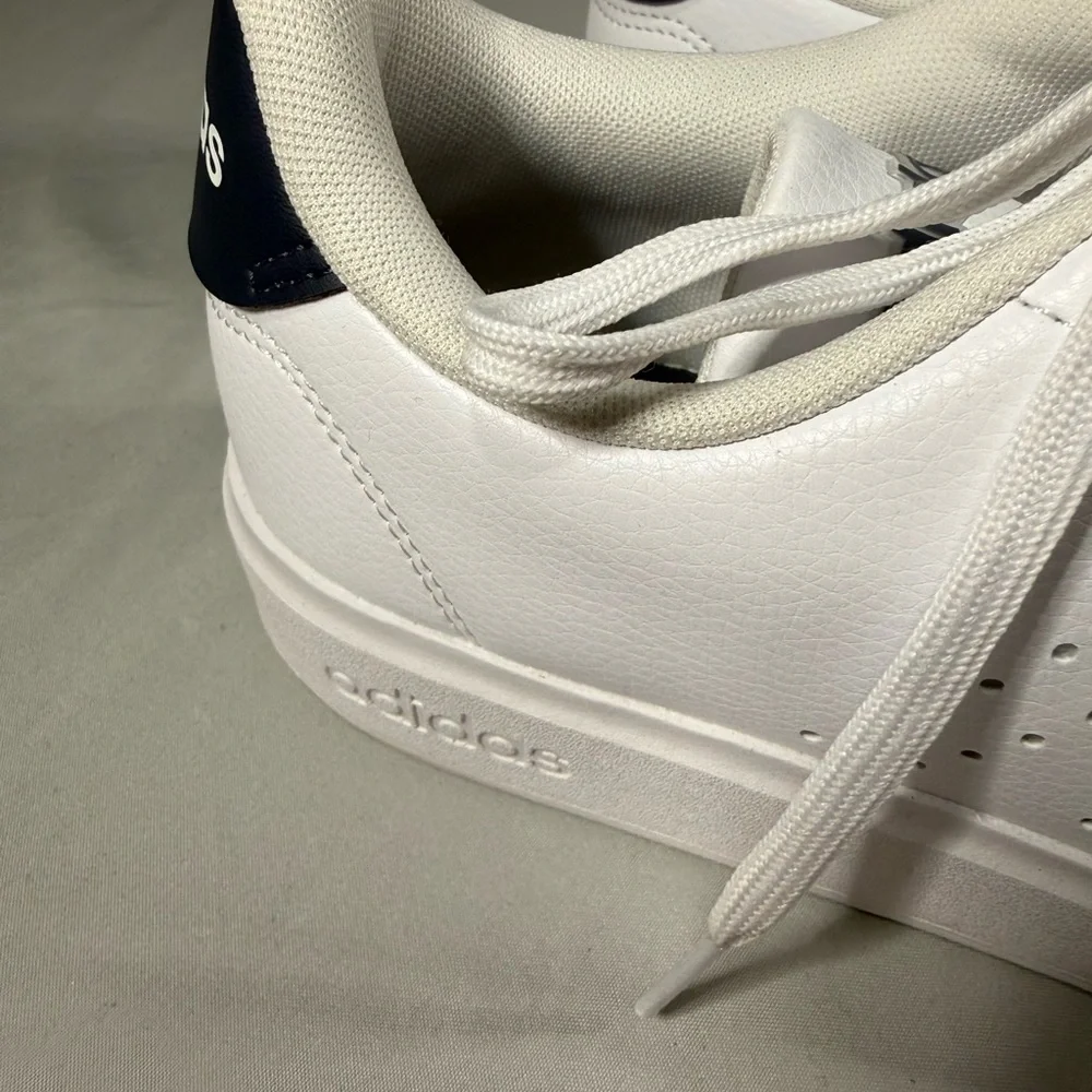 Adidas Advantage White Navy Womens 9 Cloudfoam Sneaker‎
